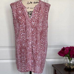 Chelsea & Theodore Red Snakeskin Sleeveless Blouse XL